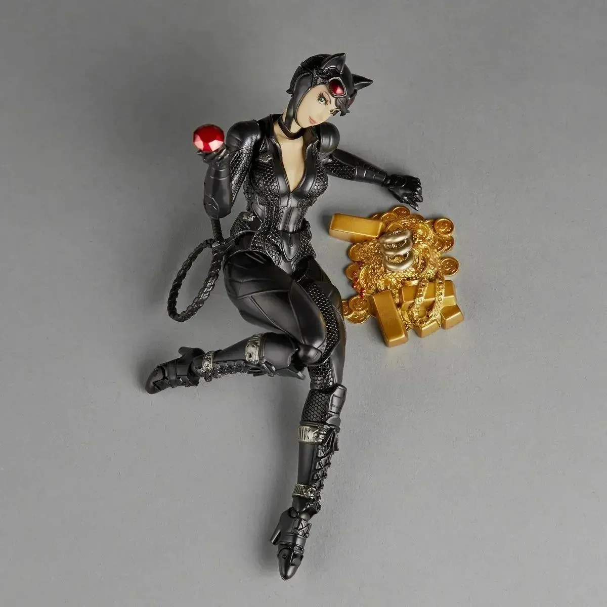 متوفر في المخزون مصنع Arkahm M - مراجعة Model Kit Harley Quinn وسعره