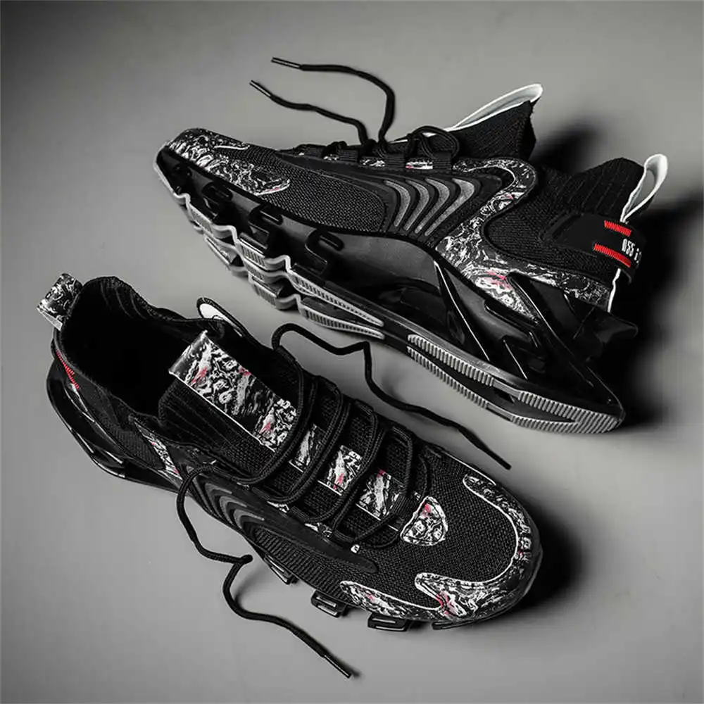 الأزرق الانزلاق على أحذية طويل - مراجعة Model Kit Runner وسعره