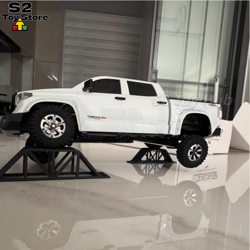 نموذج أورلاندو هنتر P02 بمقياس - مراجعة Model Kit Runner وسعره