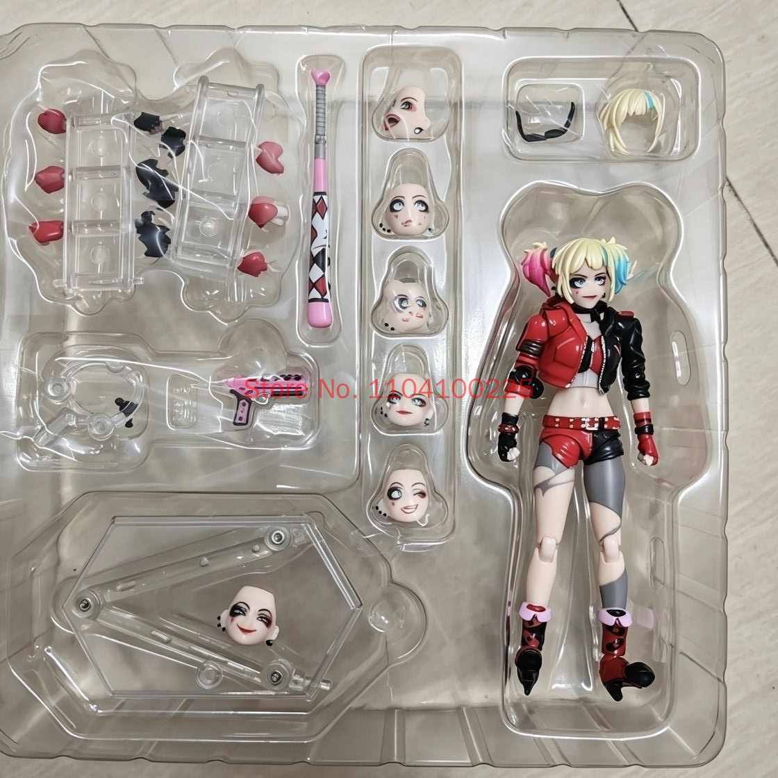 نسخة طبق الأصل! متوفرة الآن: م - مراجعة Model Kit Harley Quinn وسعره