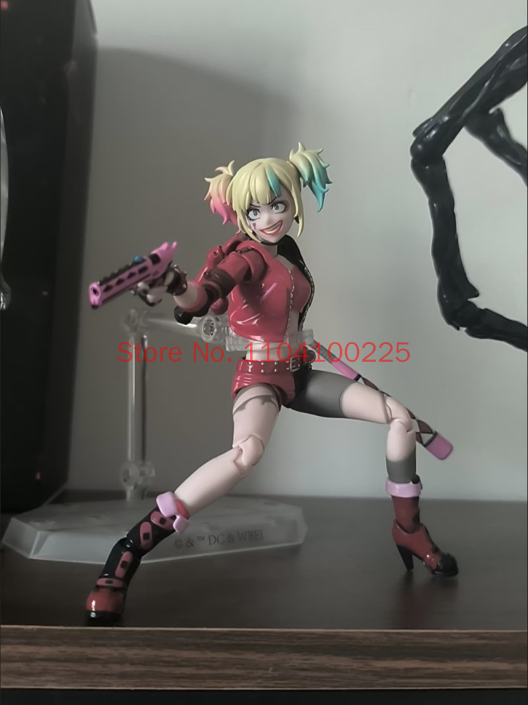 نسخة طبق الأصل! متوفرة الآن: م - مراجعة Model Kit Harley Quinn وسعره