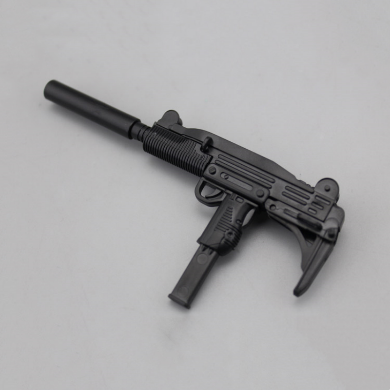 طقم نموذج بلاستيكي لمسدس أوزي  - مراجعة Model Kit Weapons وسعره