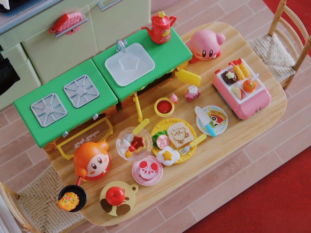 مجموعة طعام مصغرة للمطبخ من RE - مراجعة Model Kitchen Set Pvc وسعره
