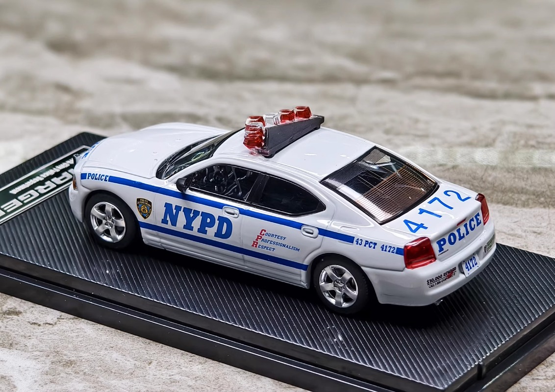 رولين دييكاست 1/64 مقياس دودج  - مراجعة Model Kit Dodge Charger وسعره