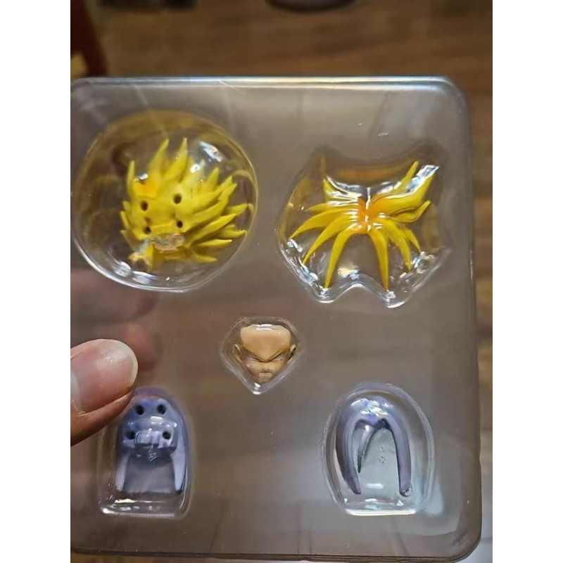 مجموعة رأس ترانكس من Demoniaca - مراجعة Model Kit Dragon Ball وسعره